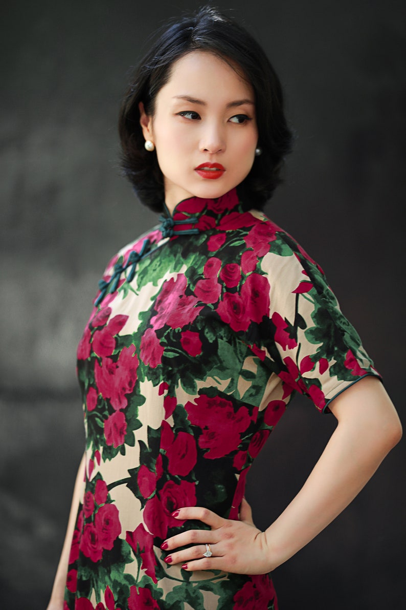 Customizable Modern Floral Cheongsam Contemporary Qipao - Etsy Sweden