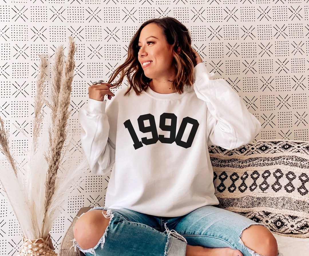 【GRAVER】heartboard embroidery white clip sweatshirt Leopard heart smile white clip sweatshirt - GRAVER | 60