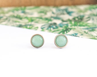 Aventurine Stud Earrings, Summer minimalist, Green earrings, Abundance, Hypoallergenic Healing Crystal Jewelry, Gemstone tiny earrings