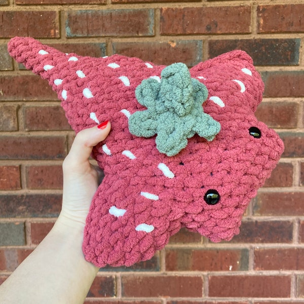 Crochet Strawberr-Ray Amigurumi | Strawberry Stingray Plush