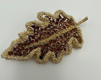 Vintage COCO Oak Leaf Brooch, Gold & Amber