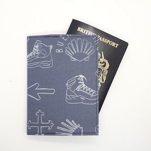 Walking Boots Passport Cover - Pilgrim Gift - Pass Holder - Way of St. James - Travel Accessories - Camino de Santiago de Compostela