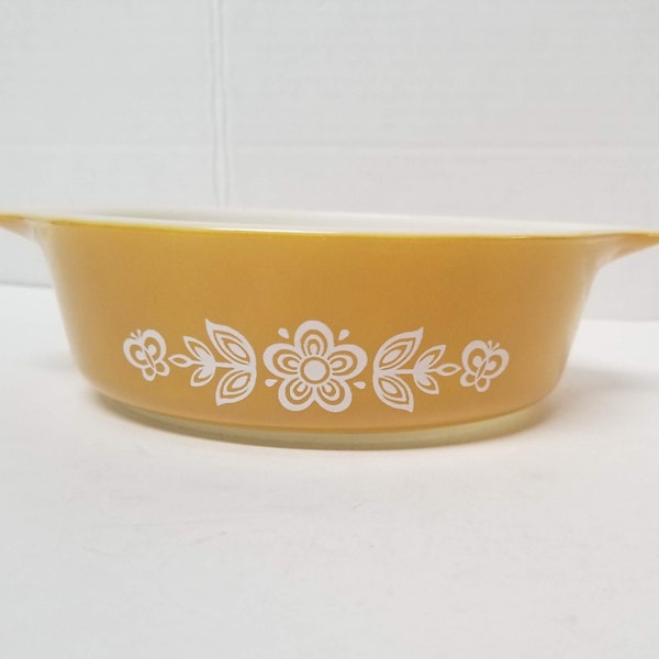 PYREX Butterfly Gold 471 Small Casserole Dish Vintage 1970s White Flower 1 Pint Baking Dish