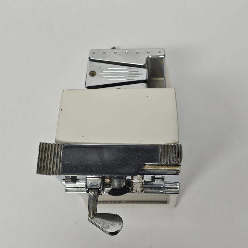 Kenmore Sears Vintage Electric Can Opener & Knife Sharpener Combination image 15