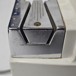 Kenmore Sears Vintage Electric Can Opener & Knife Sharpener Combination image 8