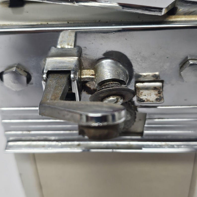 Kenmore Sears Vintage Electric Can Opener & Knife Sharpener Combination image 6