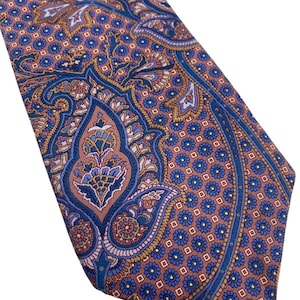 Vintage Liberty of London Tie 100% Silk USA Made Paisley Geometric Pattern