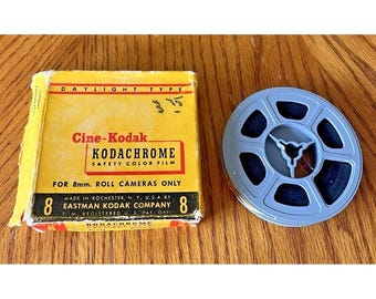 Appareil photo en rouleau couleur Cine Kodak 8 mm pour la famille des années 1950, Buhl Idaho vintage