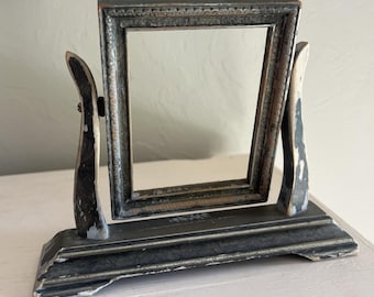 Antique Wood Picture Photo Frame Small Swivel Easel Stand Chippy Primitive 6"x7"