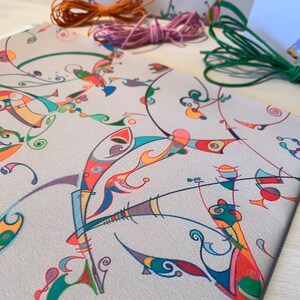WRAPPING PAPER Bleistiftzeichnung, inklusive Karte und 3 x 2 Meter Stoffzwirn - Grün, Orange und Rosa