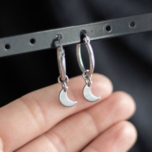 Cute moon earrings Clearance