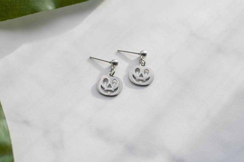 PUMPKIN EARRINGS, Jack o lantern earrings, Jack o lantern Jewellery, Spooky Jewellery, Spooky Earrings, Gothic Earrings, Autumn Earrings image 3