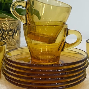 Tazas y platillos vintage de café expreso en color ámbar - Bormioli Rocco Vitrosax