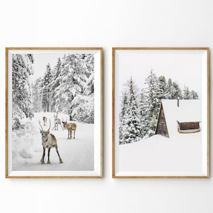 Conjunto de arte de parede de rena conjunto de pôster de inverno conjunto de 2 impressões arte para impressão de natal cabana de madeira árvores cobertas de neve decoração de férias decoração de inverno