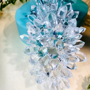 Glossy Crystal Cluster Silicone Mold: Geode Resin Art (4.25&quot; x 2.5&quot;)