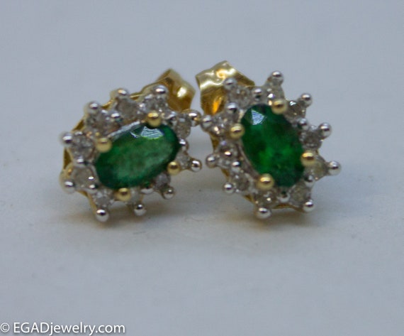 Fancy 14k Yellow Gold Oval Emerald and Diamond Stu