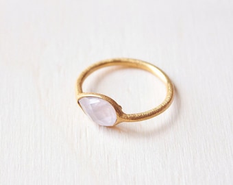 Gem Ring, Rose Quartz Ring, Gem Stone Ring, Moonstone Ring, Tiny Stone Ring, Chalcedony Ring, Gem Rings for Women, Coral Ring, Gold Gem Ring