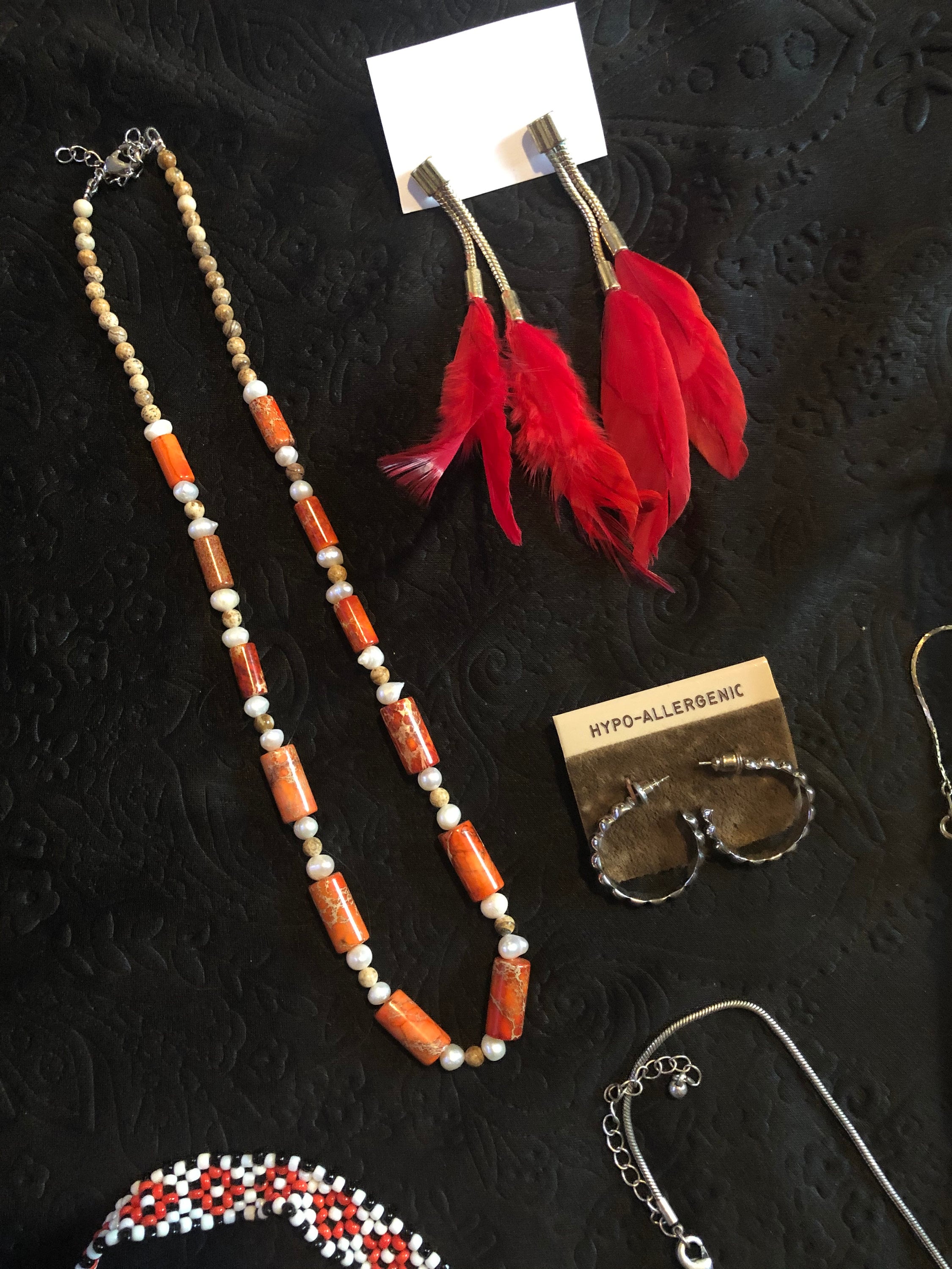 Lot De 10 Colliers Fantaisie Vintage - Bijoux Fashion Jewelry - Neuf Avec étiquettes