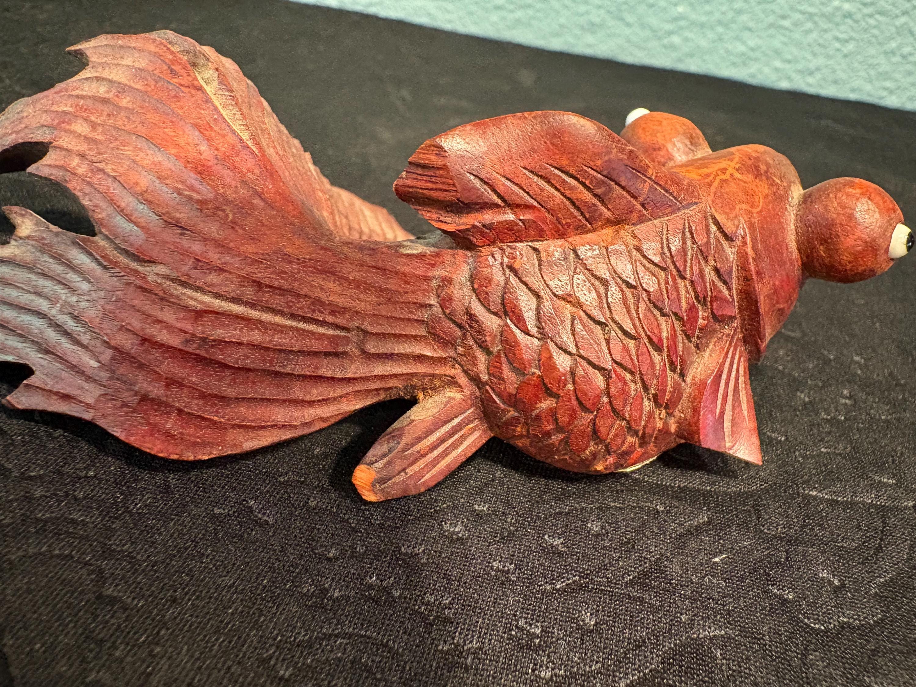 ヴィンテージ木彫り金魚像：中国の民芸彫刻（長さ5インチ） - Etsy 日本
