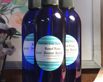 Gnat & Fly Spray - Boeuf River Skeeter Bomb 8 oz.  All natural.