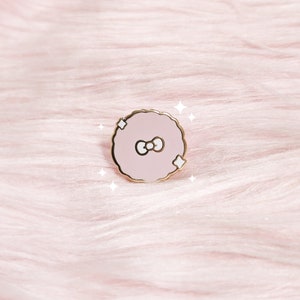 Cute and Small Pastel Pink Makeup Powder Puff Filler/Mini Enamel Pin
