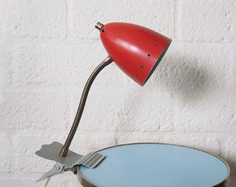 Hala * Busquet * stars * clamp lamp * Ukkie * red * metal and brass * 50s * very good vintage condition