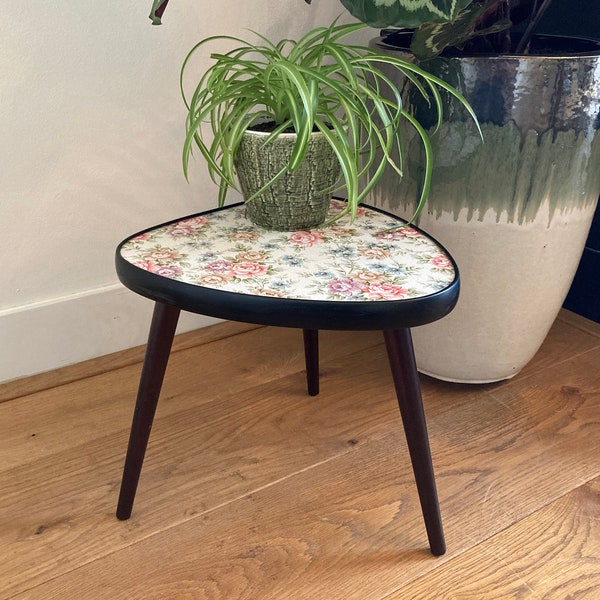 Retro * plant table * tripot * retro flowers * mid century * perfect vintage condition