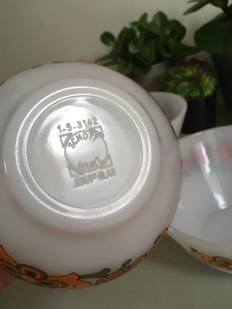 3 nesting bowls 1960 Mid century Floral Design JENA GLASS Perfect condition