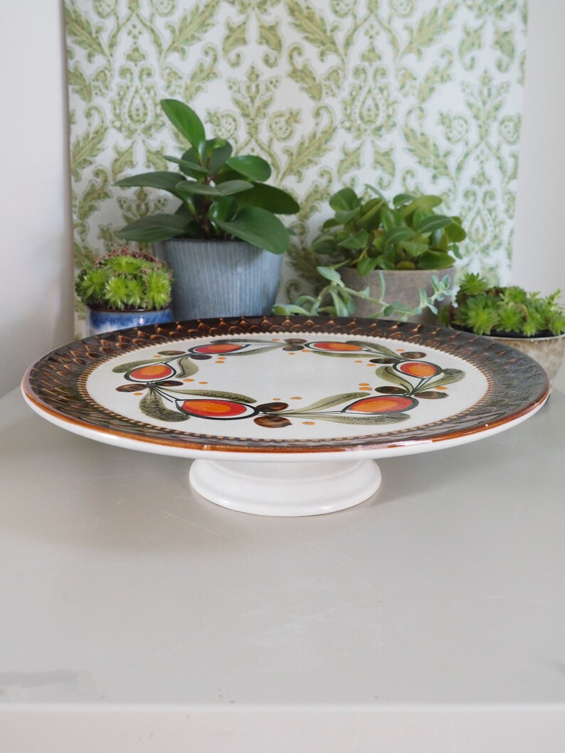 Bernau West Germany Sabau Mid century Hand decorated Cakeplate Good vintage condition