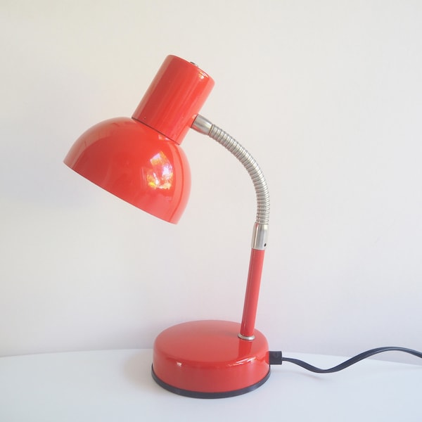 Table lamp * desk lamp * red metal * gooseneck * 70s * very good vintage condition