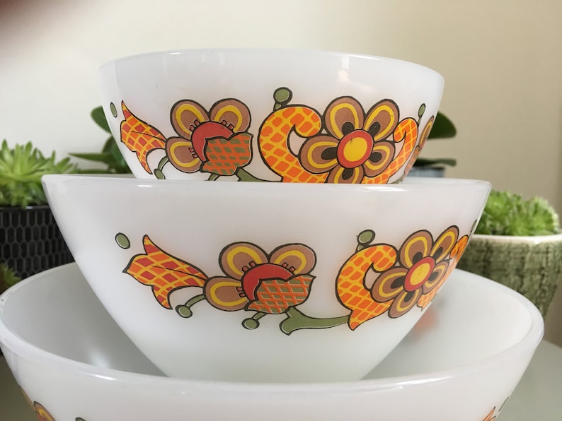 3 nesting bowls 1960 Mid century Floral Design JENA GLASS Perfect condition