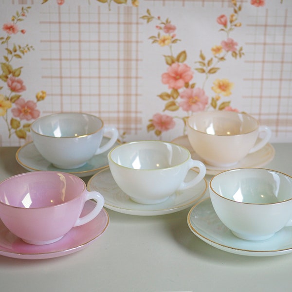 Set of 5 * Arcopal * pastel * Harlequin * tea cups and saucers * mid century * good vintage condition