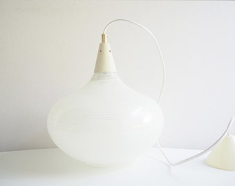 Louis Kalff * hanging lamp * Dutch Design * opaline glass * 50s * very good vintage condition