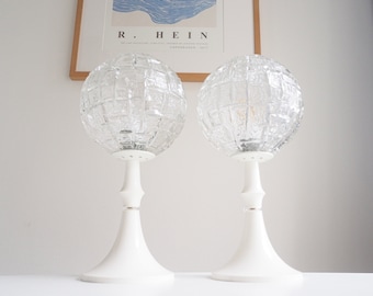 Set of 2 * Space age * table lamps * white base * glass globe * mid century * very good vintage condition