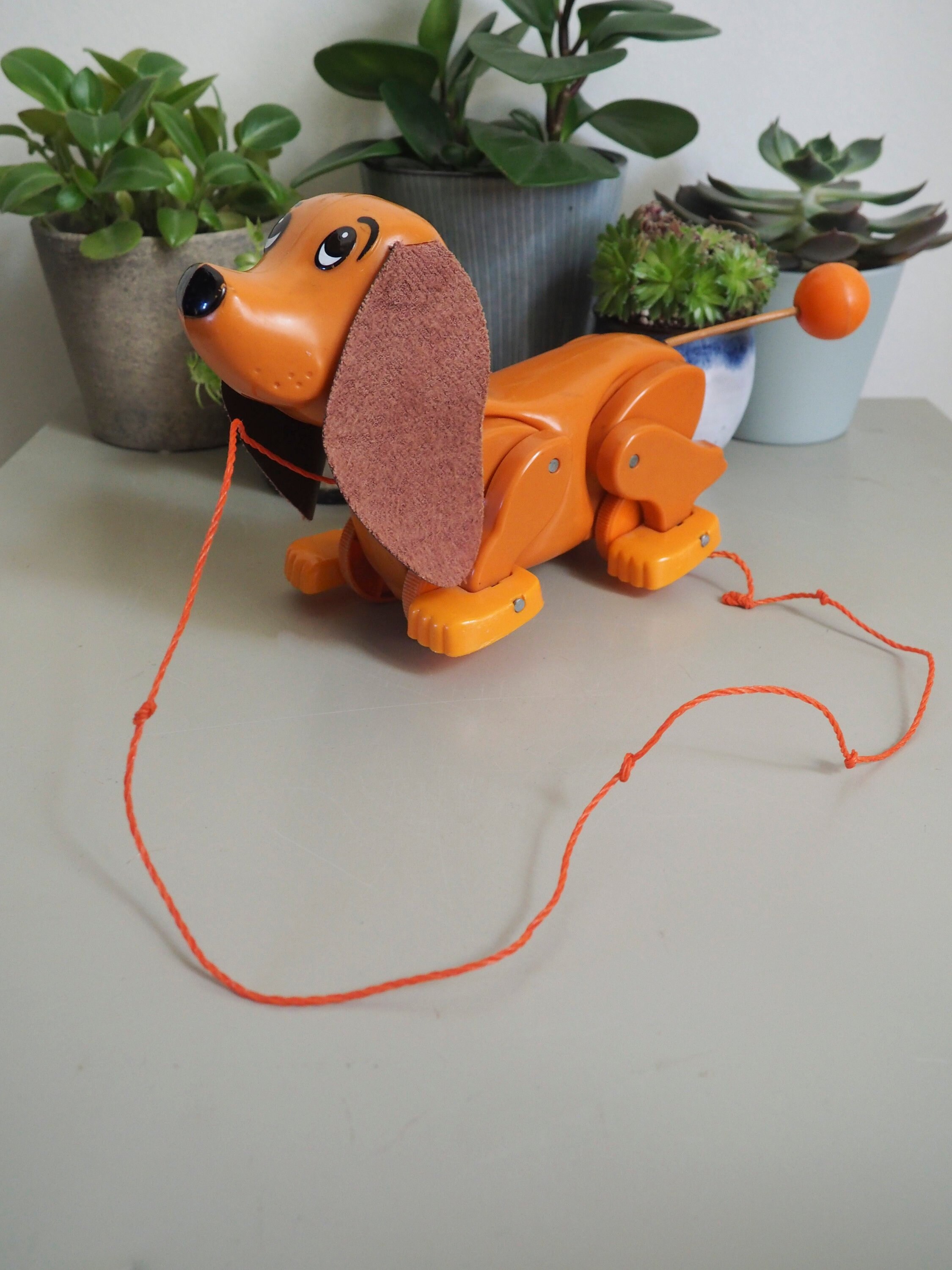 walking dachshund toy