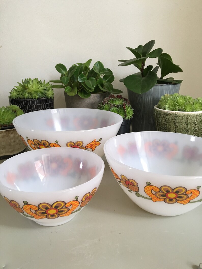 3 nesting bowls 1960 Mid century Floral Design JENA GLASS Perfect condition