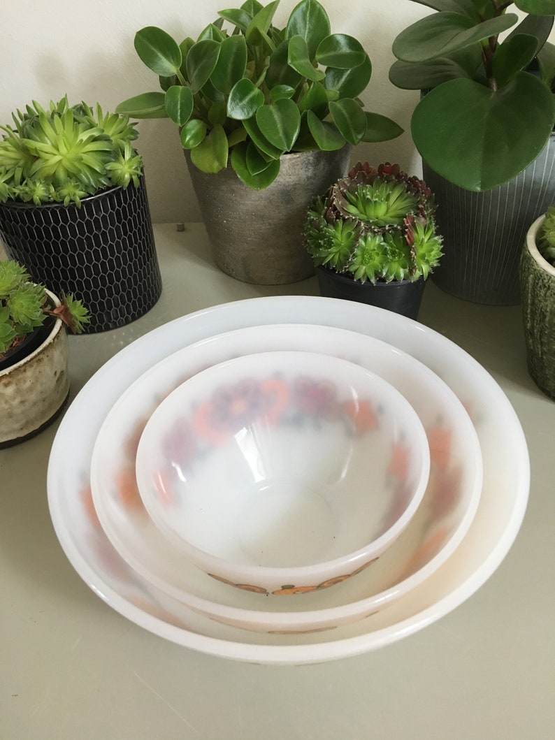 3 nesting bowls 1960 Mid century Floral Design JENA GLASS Perfect condition