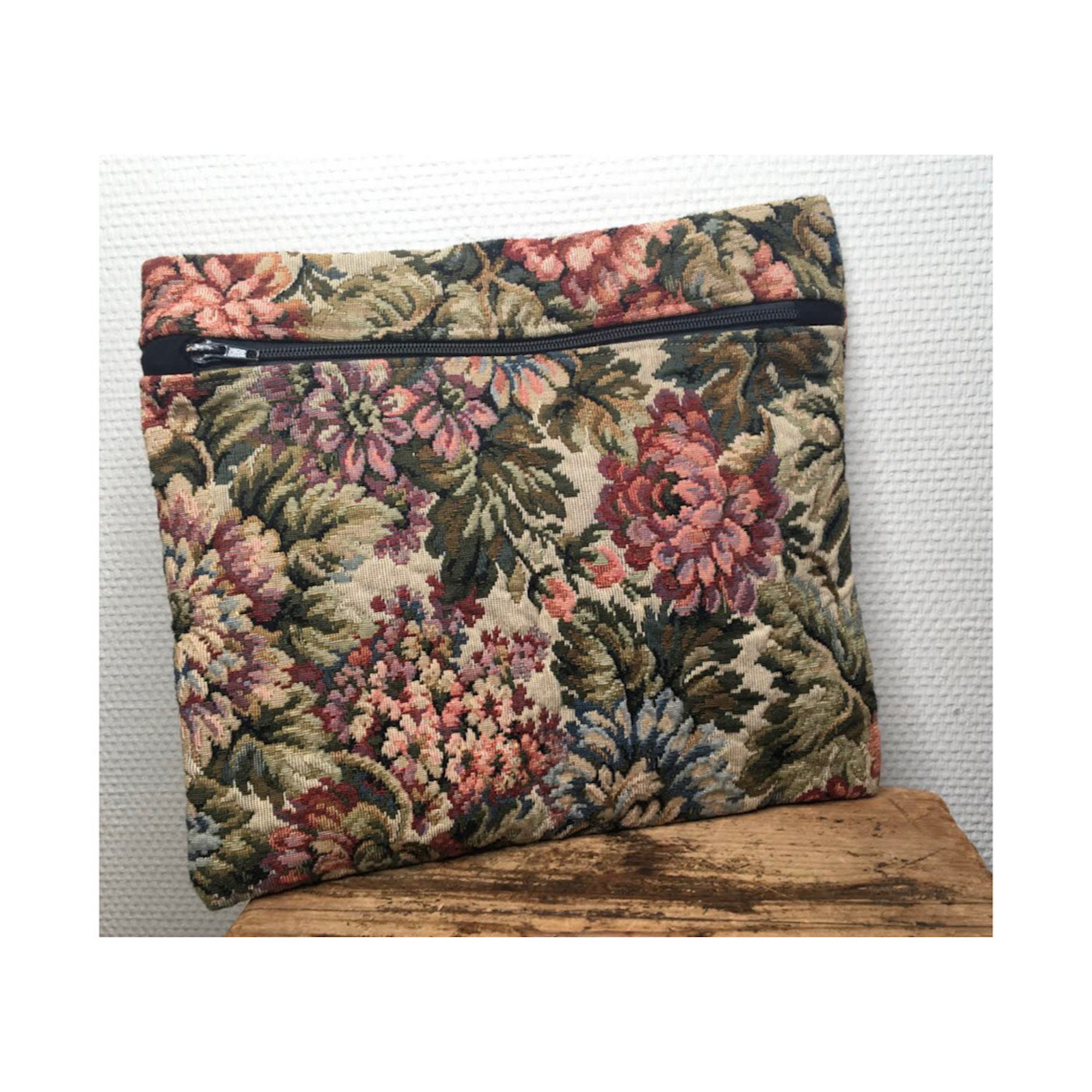 Sac à main tapisserie robe - Canada