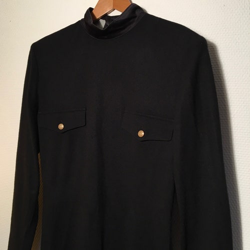 Vintage shops straight dress 80s/90s, shoulder pads and buttoned closure in the back, Clémentine Joya by Max Chaoul, Made in France