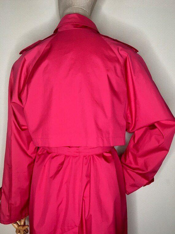 Vintage raspberry pink trench coat 1990s Claude Alan - Gem