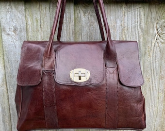 Handcrafted leather shoulder bag tote everyday bag in chocolate brown
