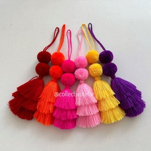 pom pom tassel bag charm, pom pom for bag, purse tassel, mexico pom pom tassel, destination wedding favors, gifts for guests