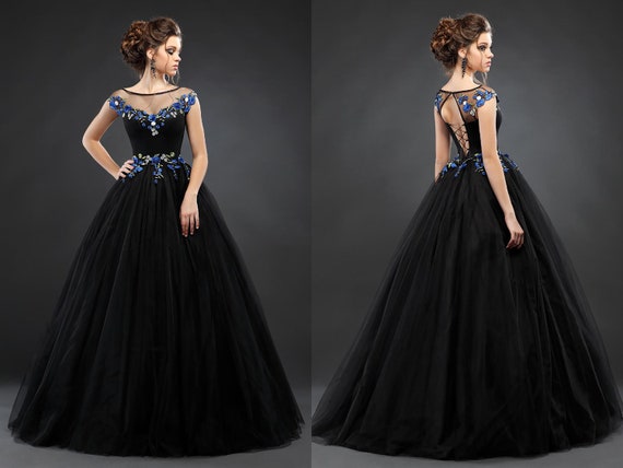 black gown dress with price
