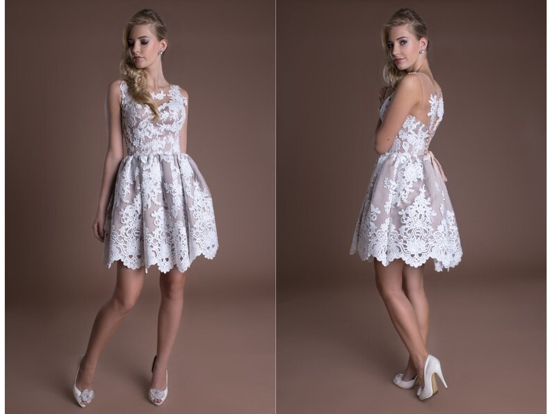 Short Lace Wedding Dress Simple Beach Modest Bridal Dresses Tea Length Dress Casual Alternative Wedding Dress Retro Romantic Bridal Gown