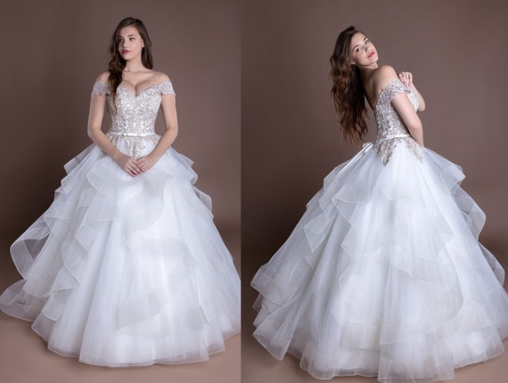 Impresionantes capas de tul falda vestidos de novia moda - Etsy México Impresionantes capas de tul falda vestidos de novia moda - Etsy México