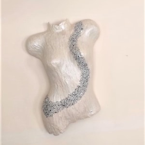 Porcelain corset process update! I've finished sculpting the grid