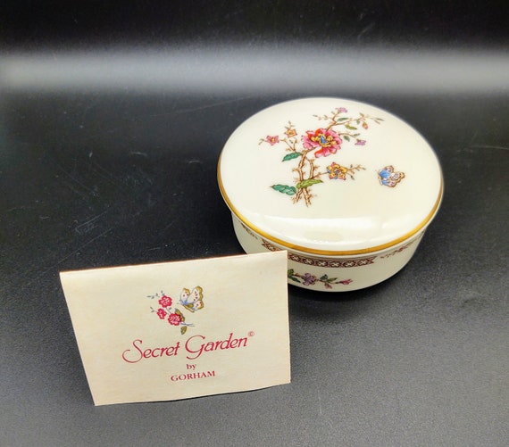Gorham Secret Garden Fine China Round Trinket Box… - image 2