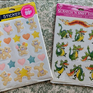 vintage Dragon Breath Scratch n Sniff ou Teddy Bears with Stars par Hallmark Ambassador
