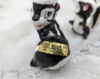 Vintage Mama and Baby Skunk Figurines Japan - Etsy Vintage Mama and Baby Skunk Figurines Japan - Etsy