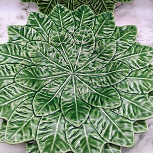 Pier One Imports Bordallo Pinheiro Portugal Green Lemon Leaf 11 Dinner